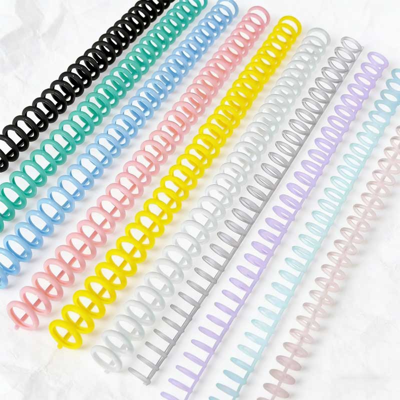 A4 Plastic 30-Hole Loose Leaf  - огляд і ціна Binding Comb Plastic
